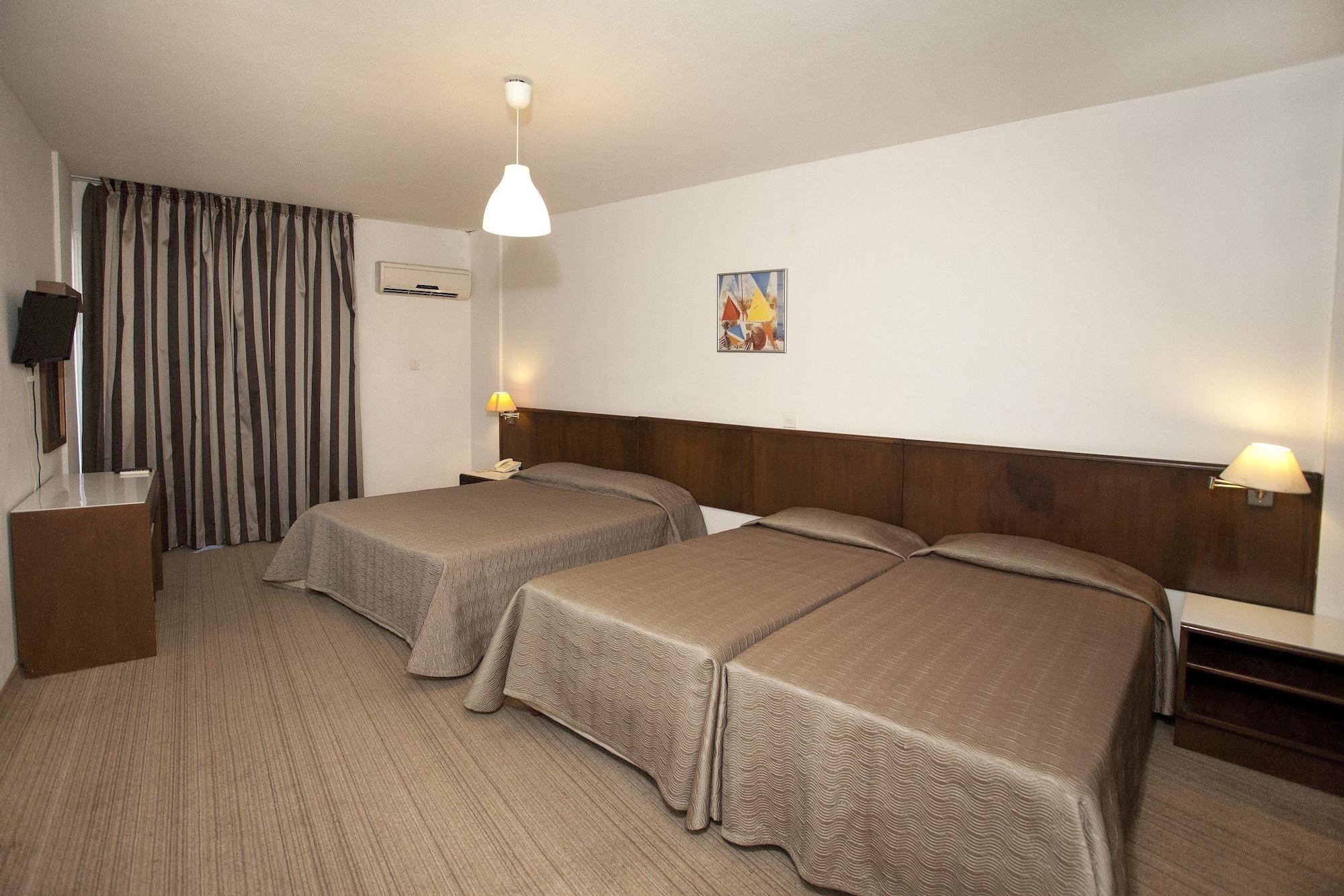 Blazer Residence Ларнака Екстер'єр фото